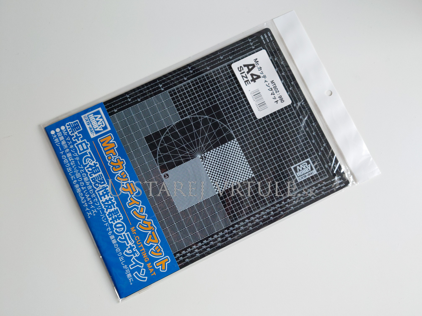 Mr.CUTTING MAT A4 SIZE