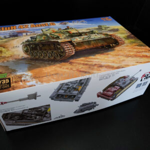 StuH 42 Ausf.G - Early Production w/full interior 1/35 – Obrázok 5