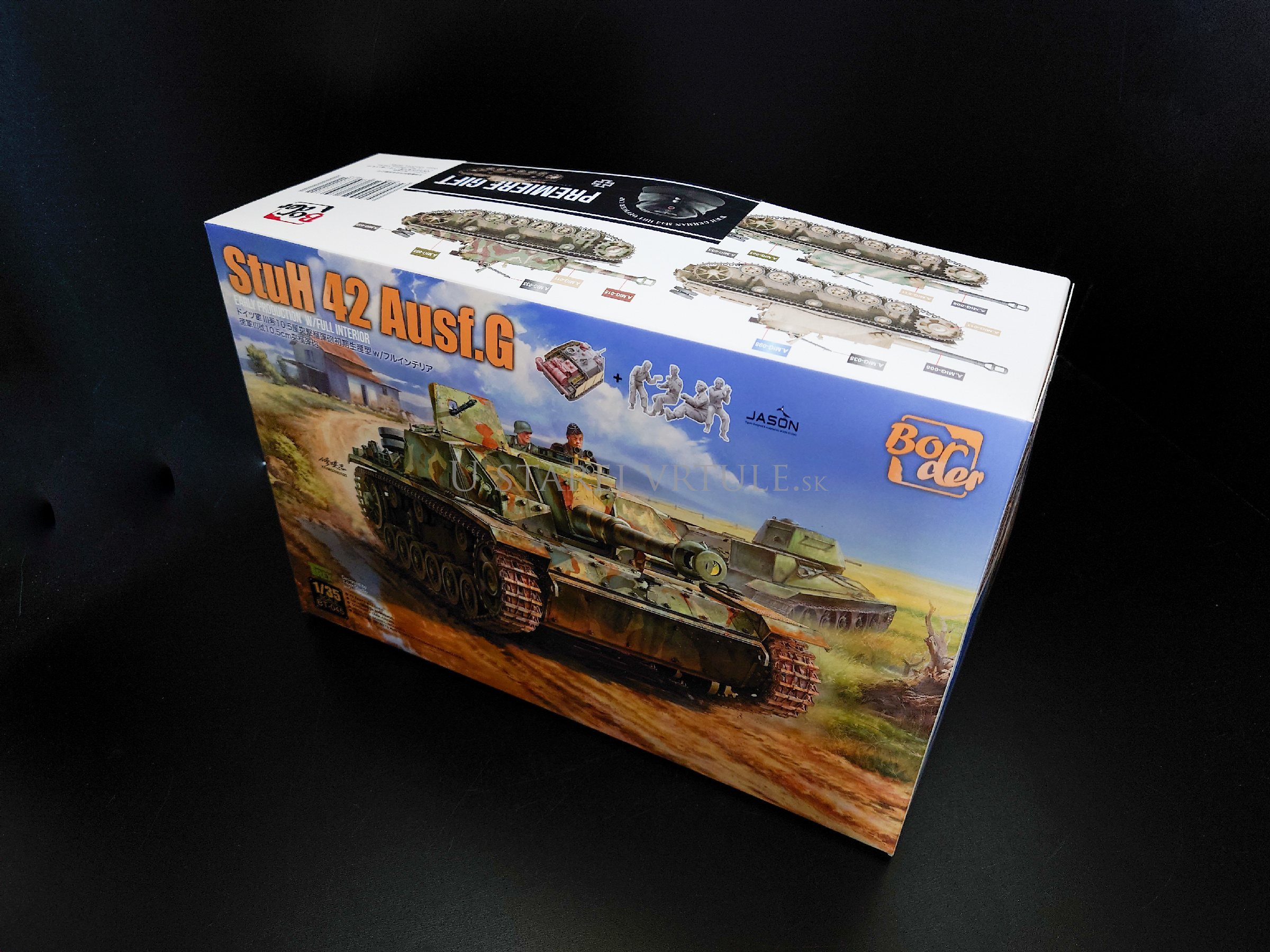StuH 42 Ausf.G - Early Production w/full interior 1/35