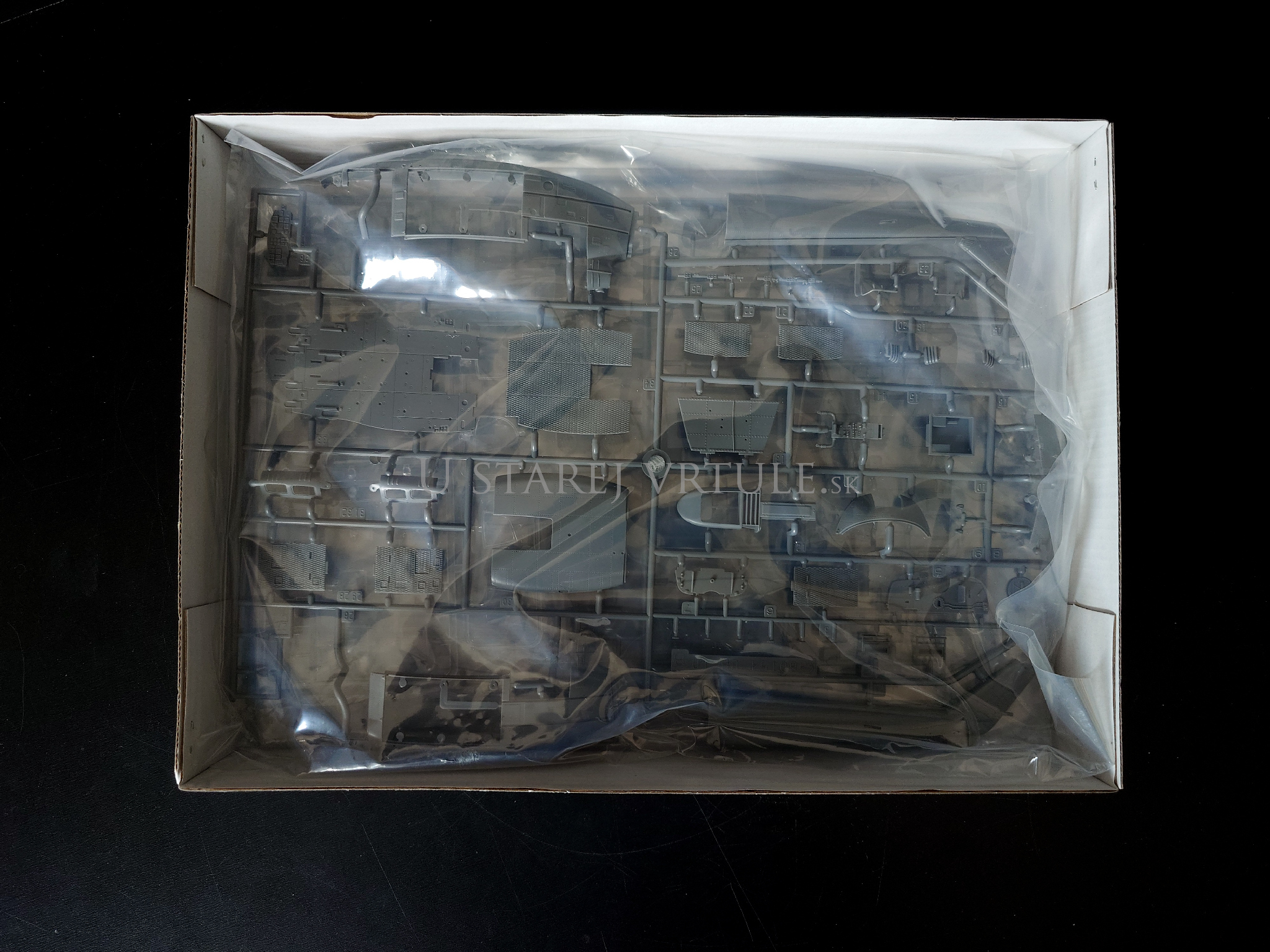 UH-1D Huey 1/48