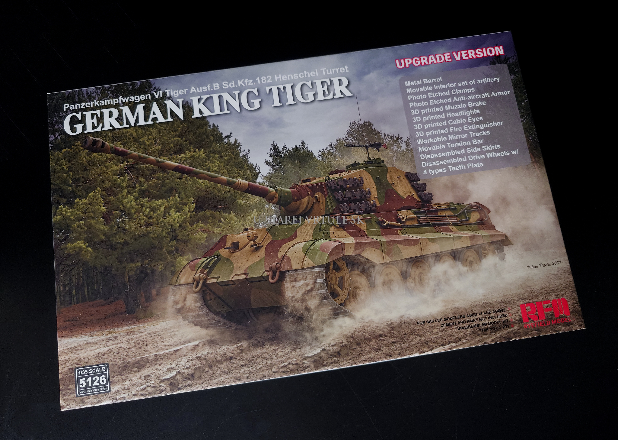 Panzerkampfwagen VI Tiger Ausf.B Henschel Turret German King Tiger UPGRADE VERSION 1/35