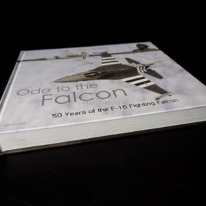 Duke Hawkins: Ode to the Falcon 50 Years of the F-16 Fighting Falcon (EN) – Obrázok 2