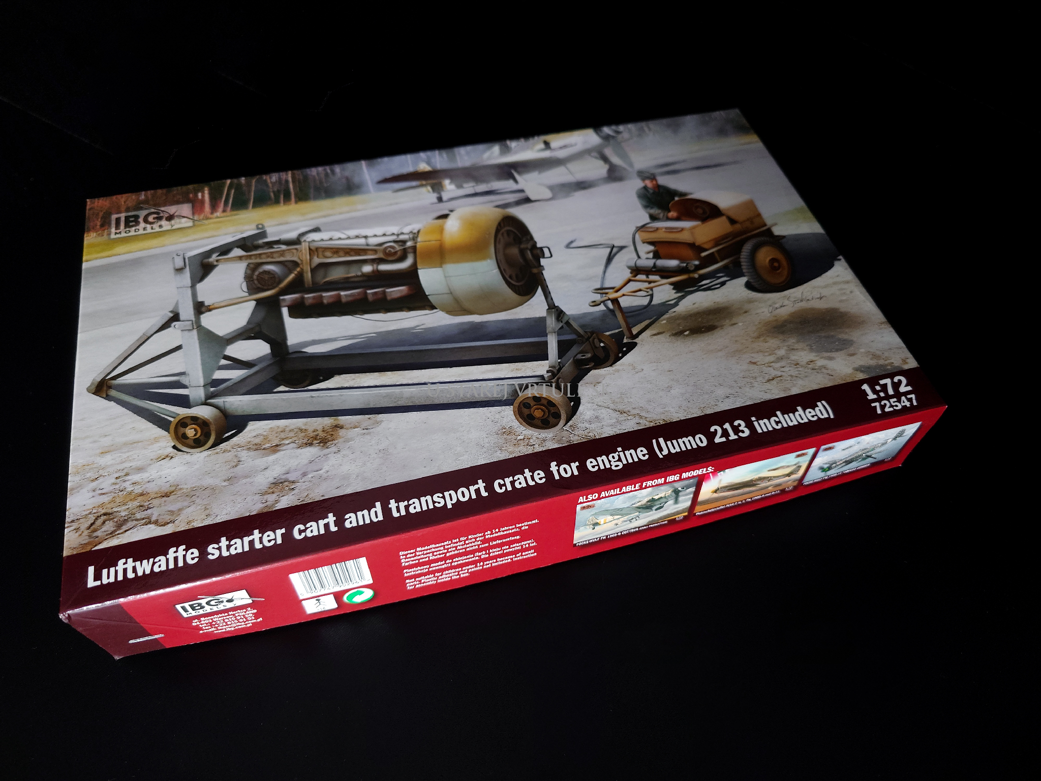 Luftwaffe Starter car & Transport Crate for engine (Jumo 213 included) 1/72