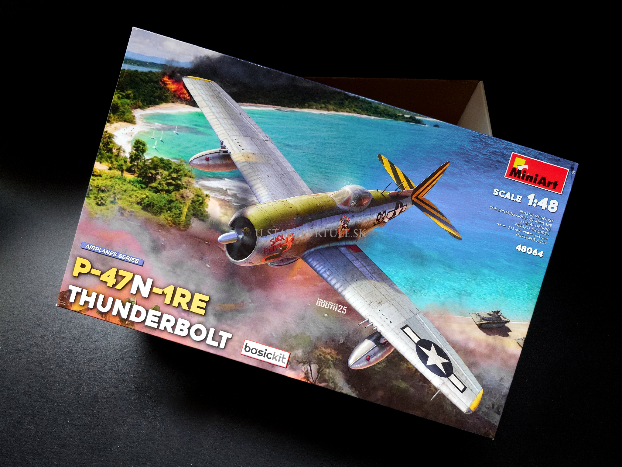 P-47N-1RE Thunderbolt 1/48