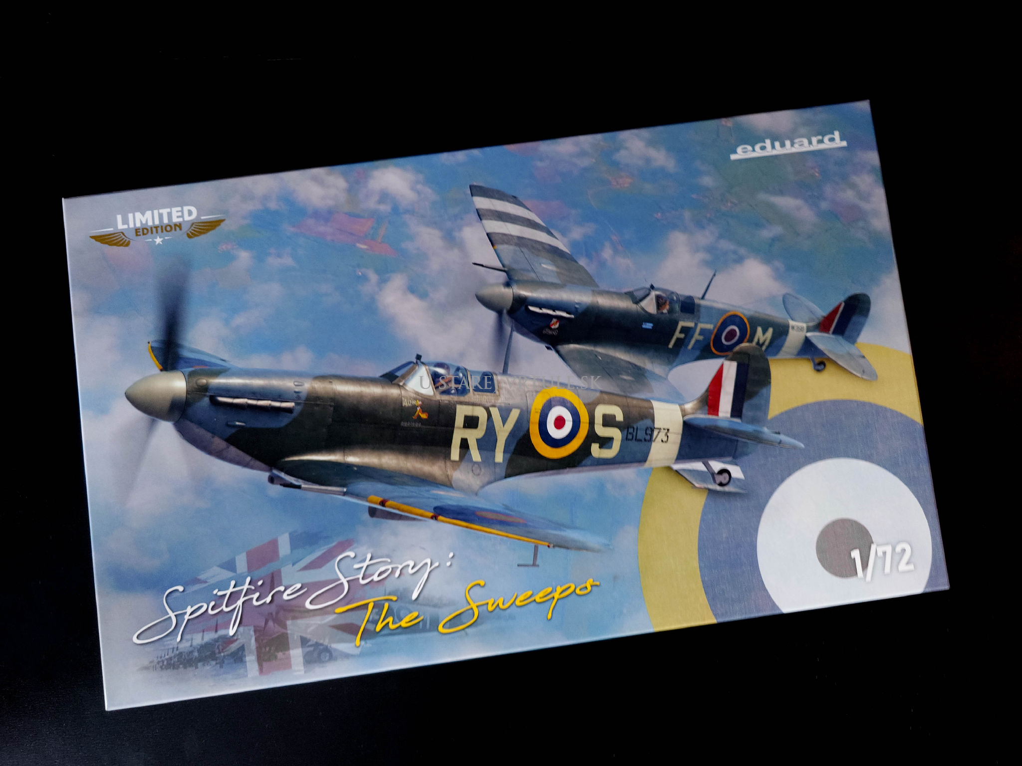 Spitfire Story: The Sweeps (Spitfire Mk.V b) Dual Combo 1/72
