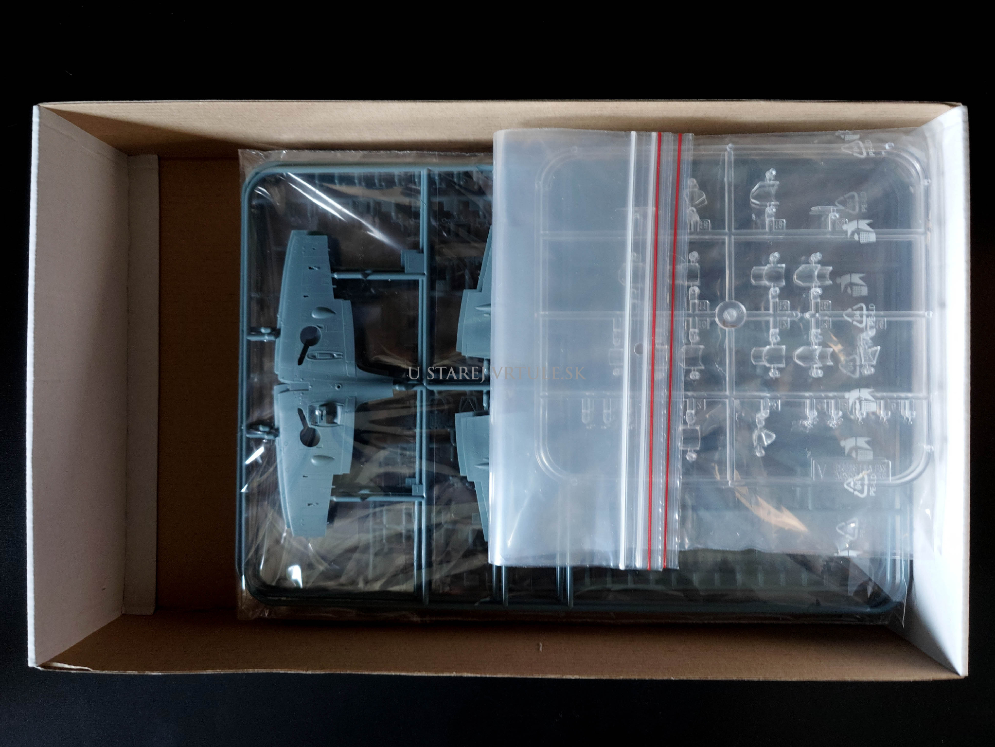 Spitfire Story: The Sweeps (Spitfire Mk.V b) Dual Combo 1/72
