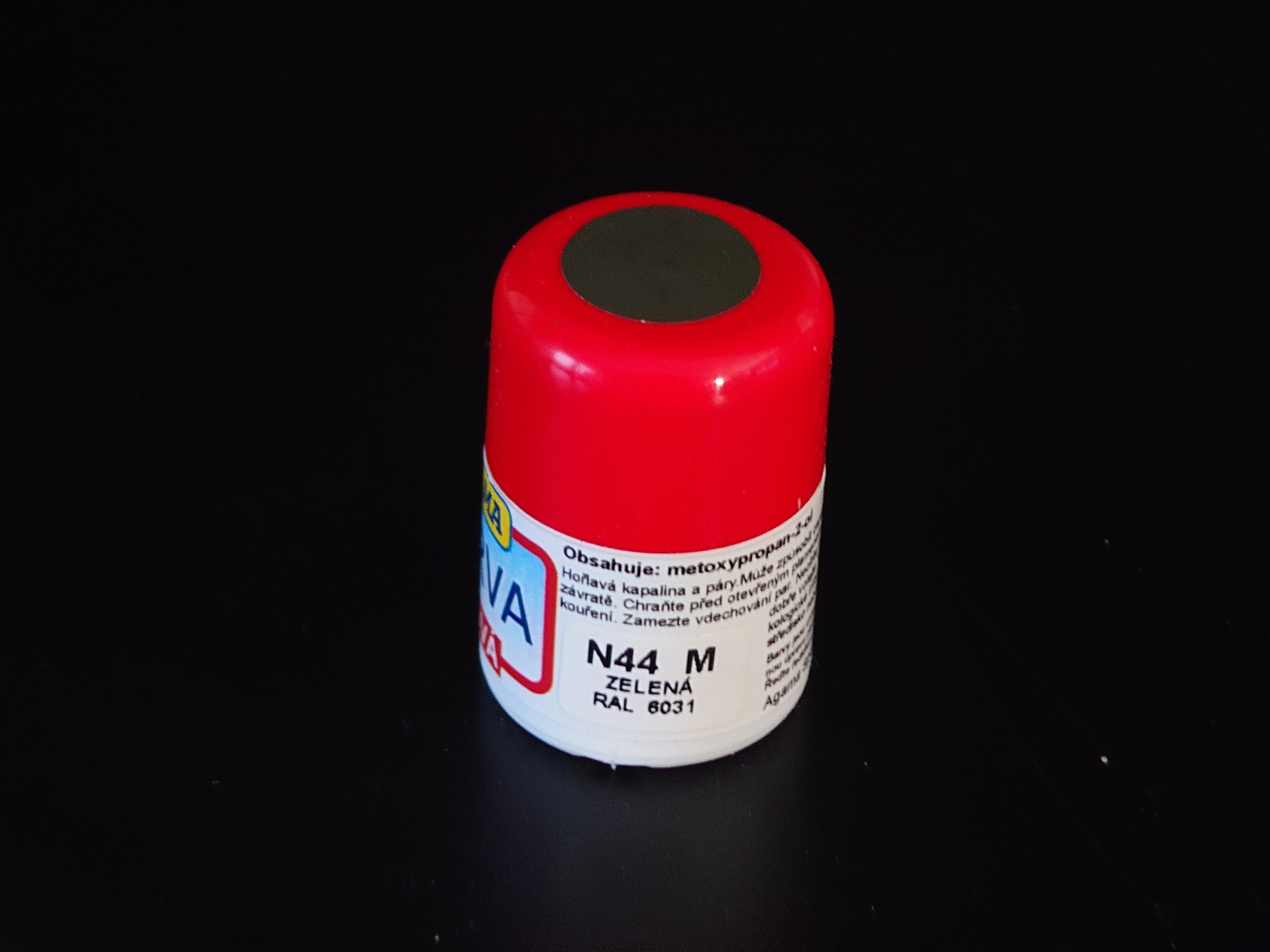 Agama Alcohol Based Color – N44 Matt GRUN RAL 6031