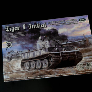 Tiger I Initial 1/72 - rozbalený – Obrázok 1