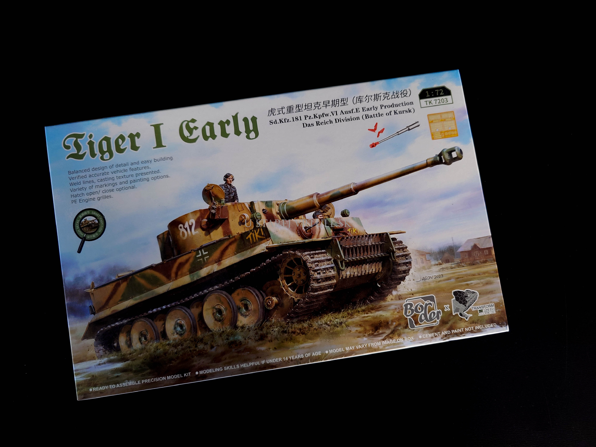 Tiger I Early Sd.Kfz.181 Pz.Kpfw.VI Ausf.E Early Production Das Reich Division 1/72 - rozbalený