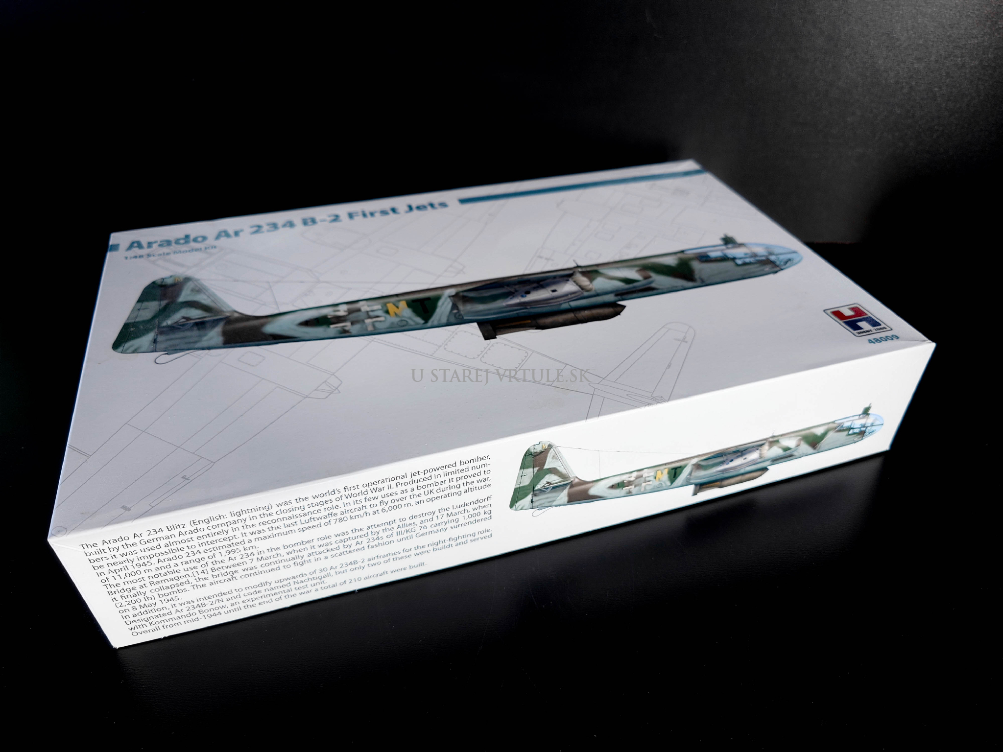 Arado 234 B-2 First Jets 1/48 - rozbalený