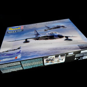 Hawker Hunter T.7/T.7A 1/32 - rozbalený, krabica – Obrázok 2